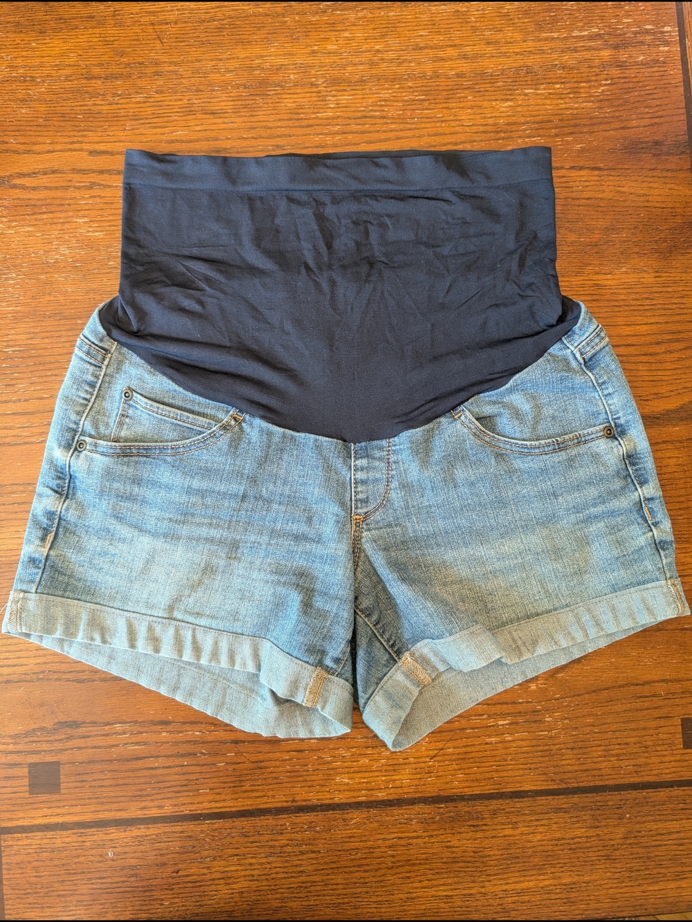 aGlow Maternity Denim Shorts Size 8
